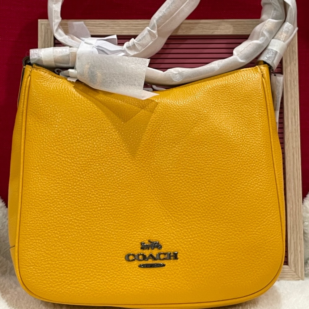 Coach Ellie File Bag in Pebble Leather